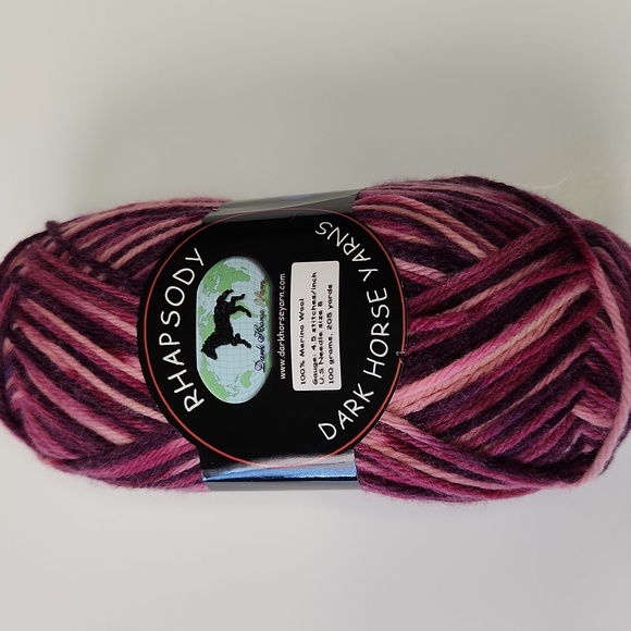 Dark Horse Merino Wool Yarn Rhapsody 3 Skeins - Picture 1 of 2